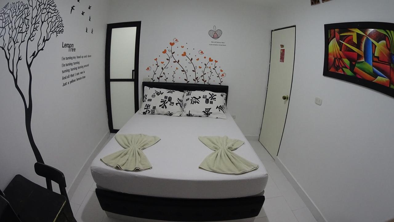 Hotel El Turista Rionegro Exterior photo