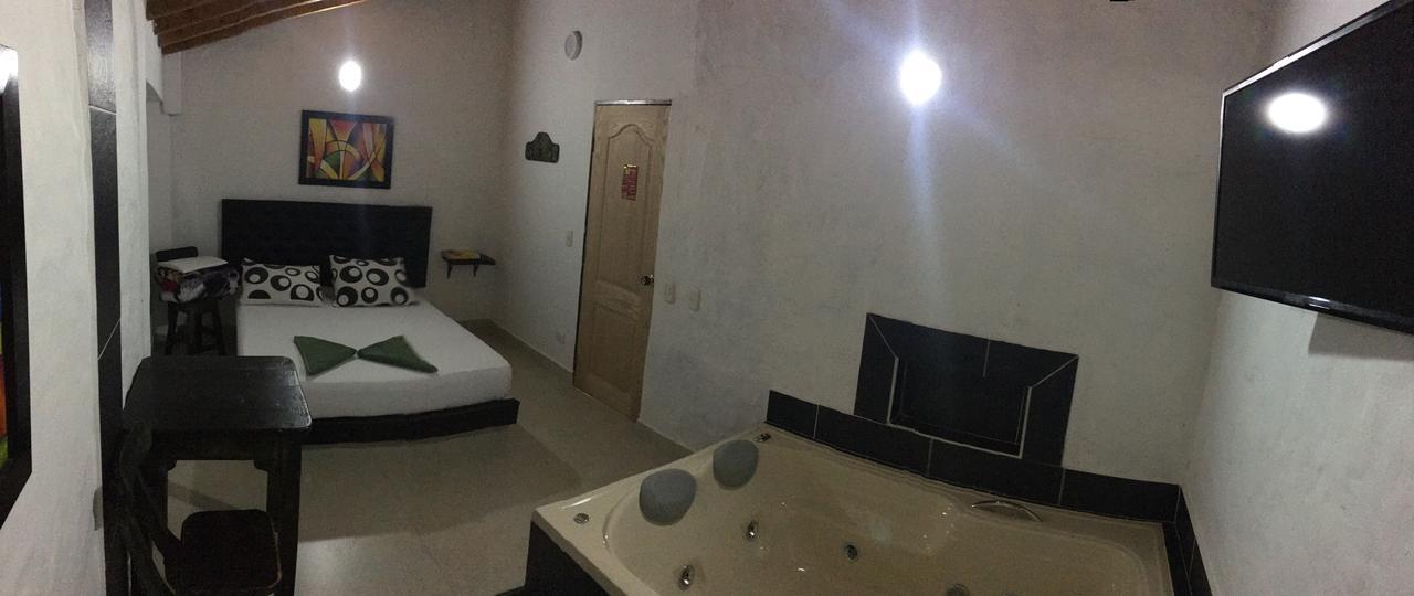 Hotel El Turista Rionegro Exterior photo